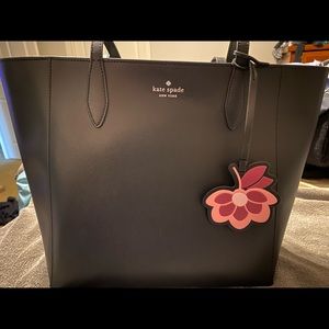 Kate spade Dana tote.